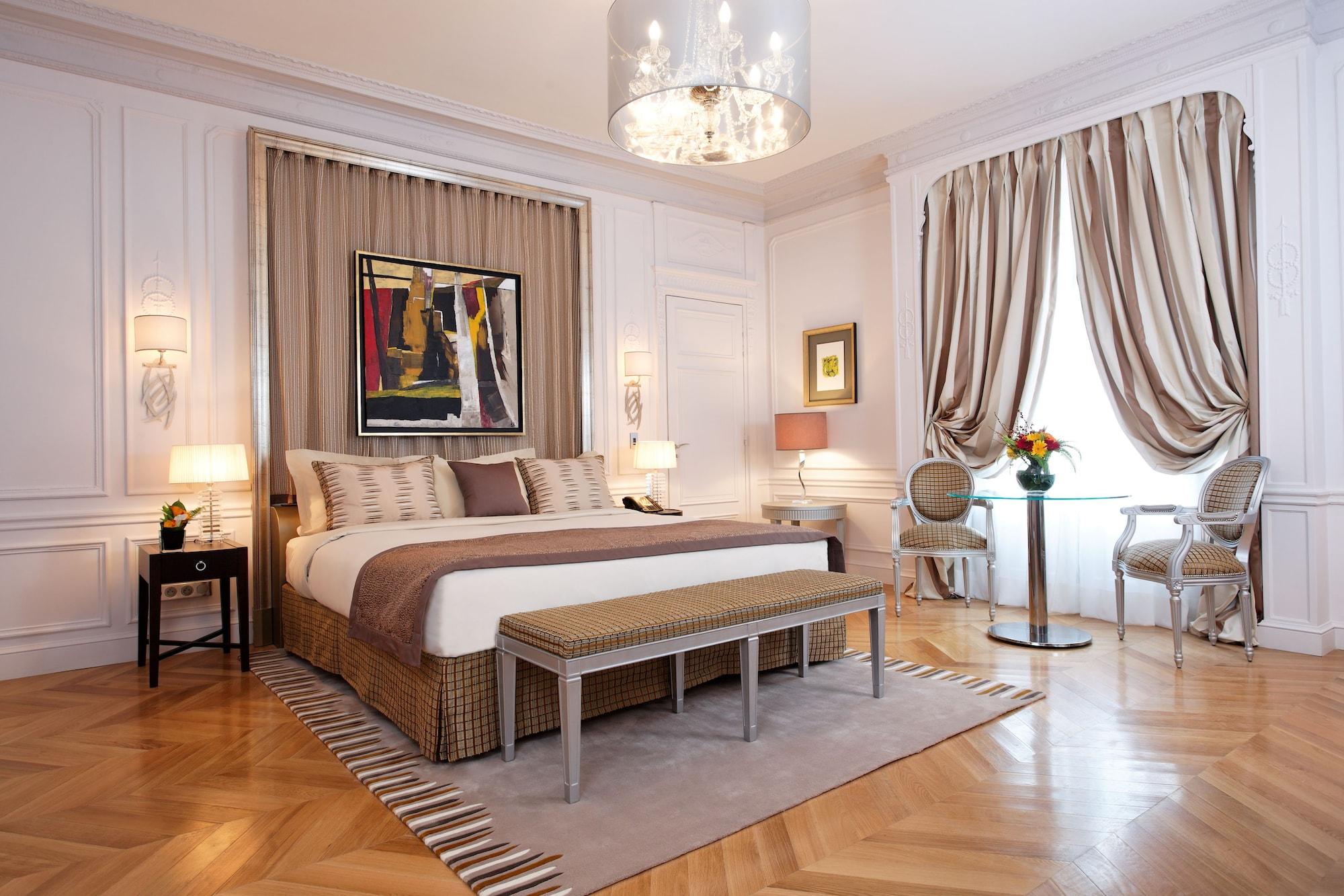 Majestic Hotel Spa - Champs Elysees Paris Dış mekan fotoğraf
